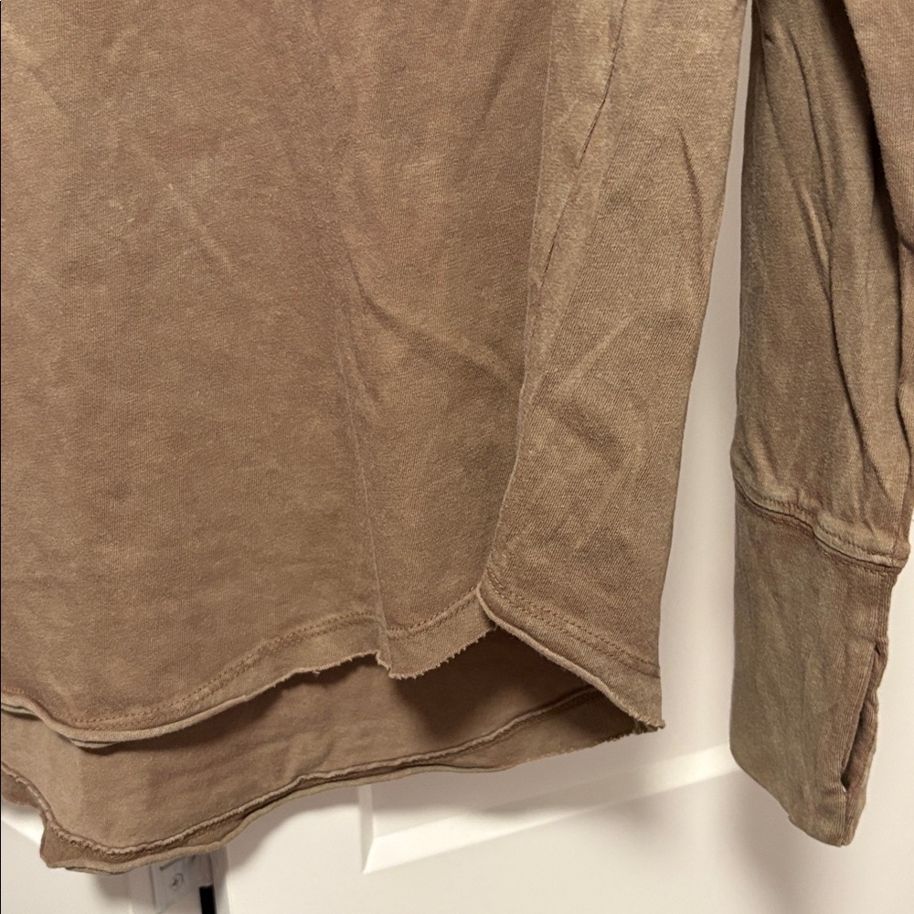 NEW [Zella] Relaxed Washed 2.0 Long Sleeve Athletic Slub Tee Olive Women’s Small - Picture 6 of 11